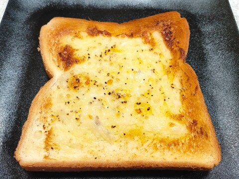 チーズマヨトースト